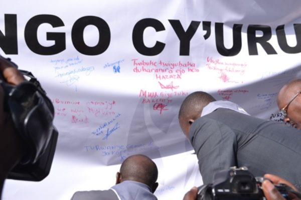 Officials signing the IGIHANGO CY'URUNGANO at the end of the commemoration ceremony (Photo/Courtesy)