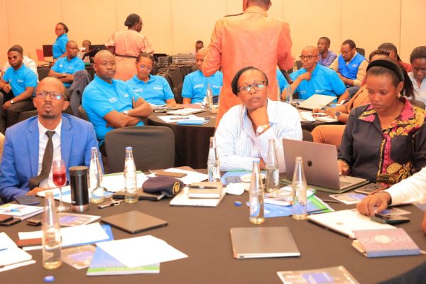 umuyobozi wa NCDA ahamyako iki bazo cya bana bo mu muhanda kizakemuka burundu