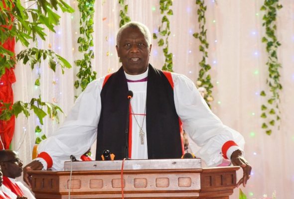 Mgr Laurent Mbanda